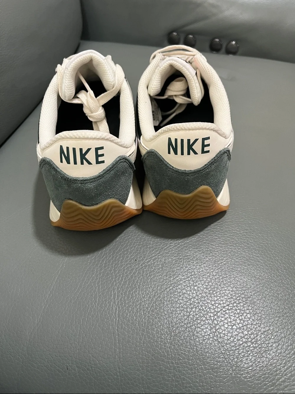 Nike Pacific Dark Green & Cream Retro Runner Sneakers